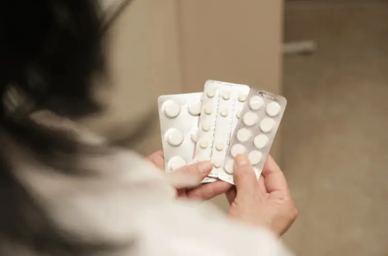 Tratamientos para la caída del cabello - finasteride - clínica Dharma Hair en Medellín