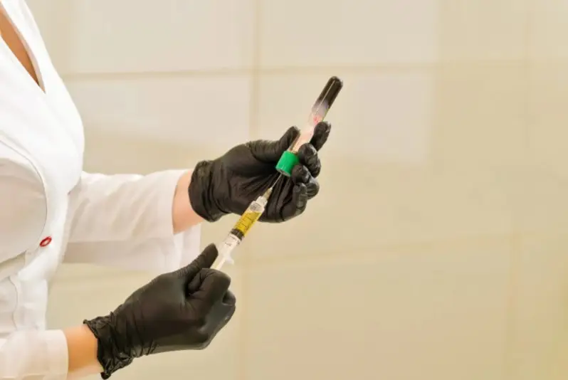 Tratamientos para la caída del cabello - plasma rico en plaquetas - clínica Dharma Hair en Medellín