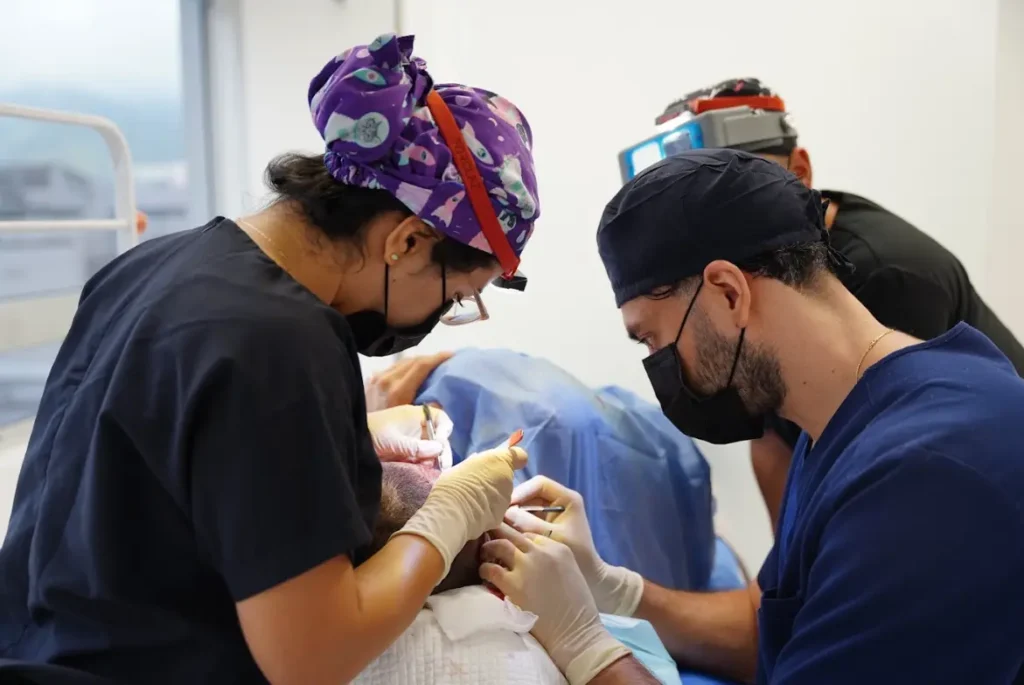 Implante capilar en Turquía o Medellín-Dharma Hair