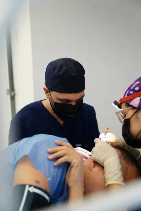 Implante capilar en Turquía o Medellín-Dharma Hair